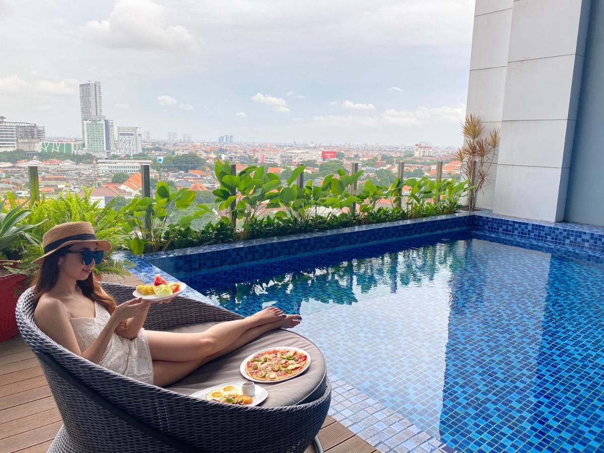 Grand Swiss-Belhotel Darmo Surabaya Eksteriør bilde